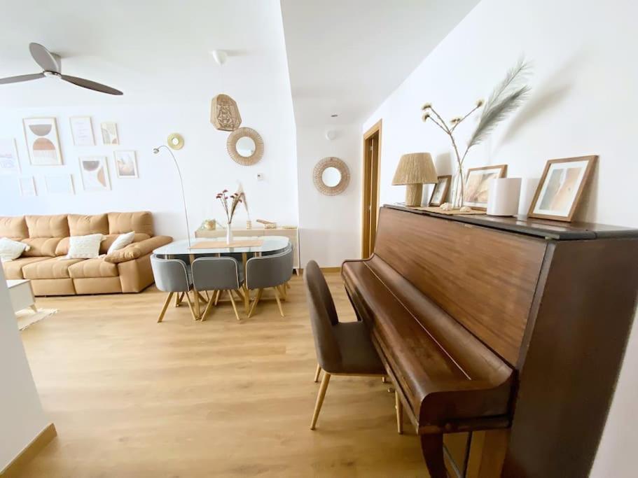 Casa Del Mar Luxury. Primera Linea De Playa Almería Eksteriør billede