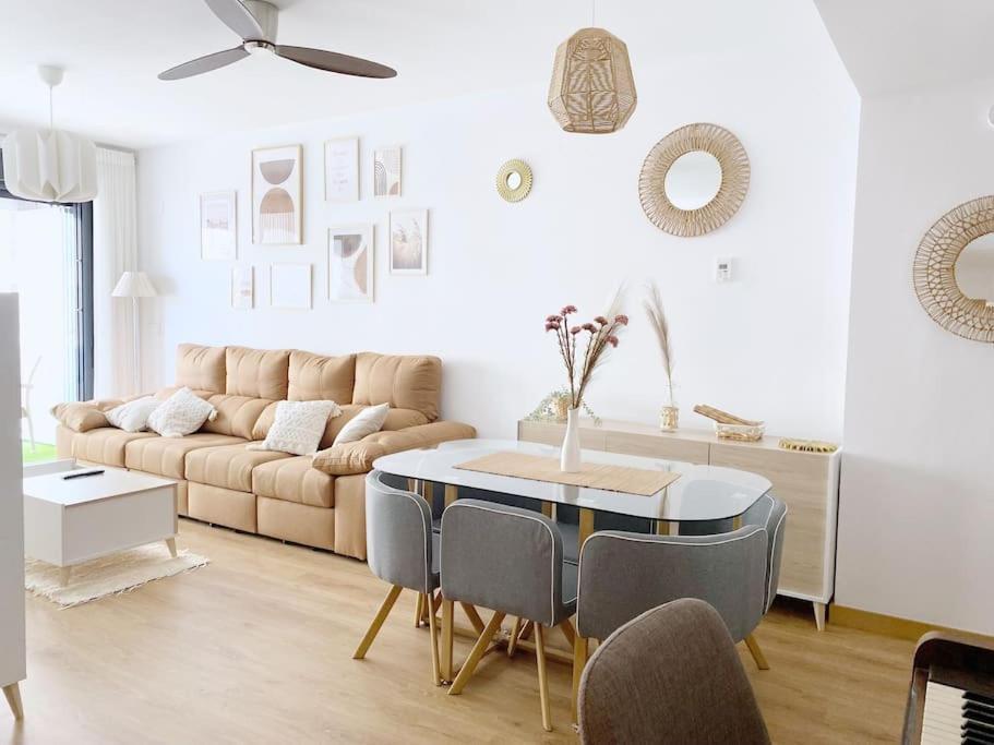 Casa Del Mar Luxury. Primera Linea De Playa Almería Eksteriør billede